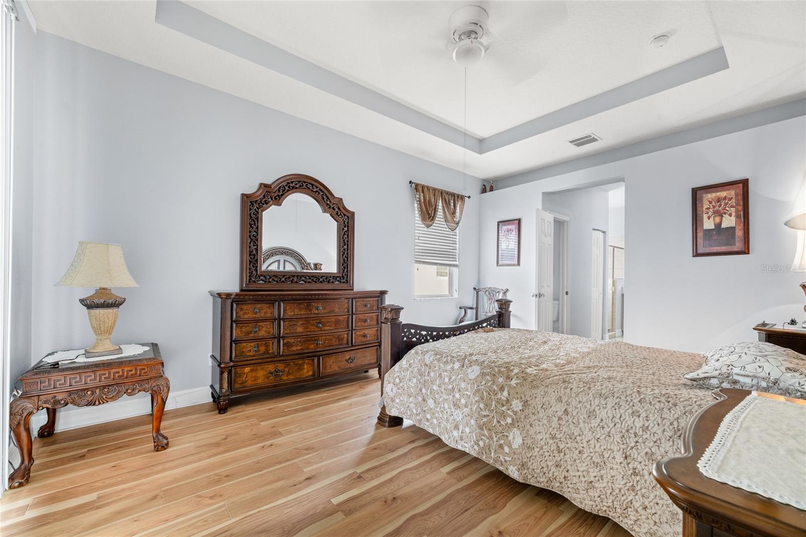 RIVERGATE PH 02 - Residential