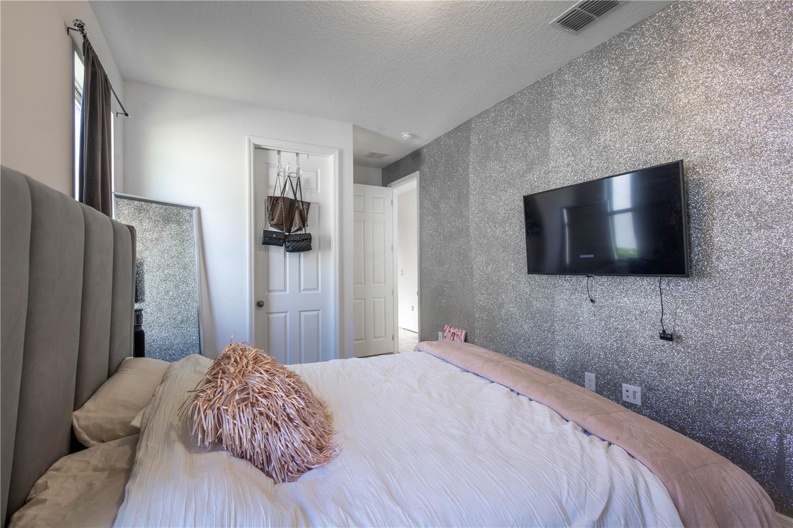 VISTAS/WATERS EDGE PH 1 - Residential