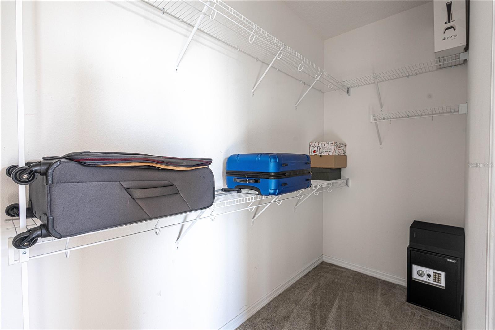 VISTAS/WATERS EDGE PH 1 - Residential