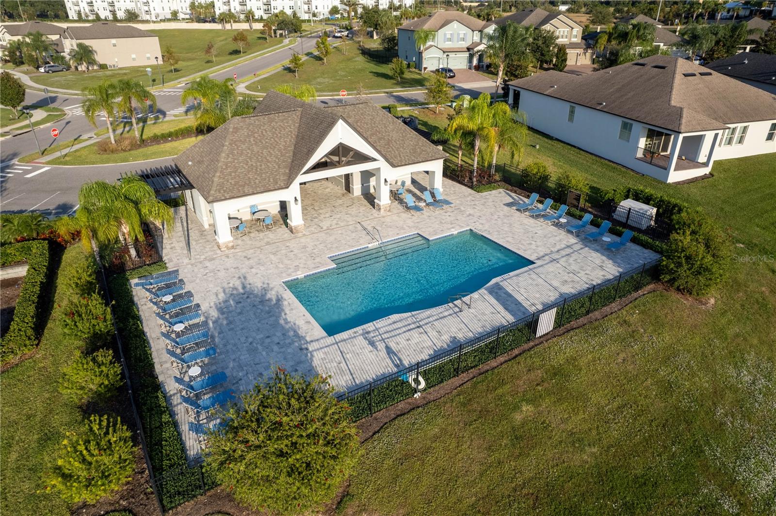 VISTAS/WATERS EDGE PH 1 - Residential