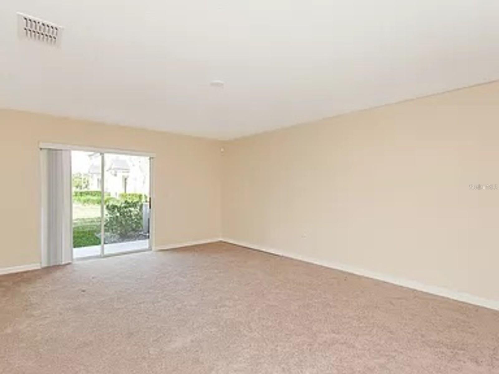 AMBERLEE TWNHMS - Residential