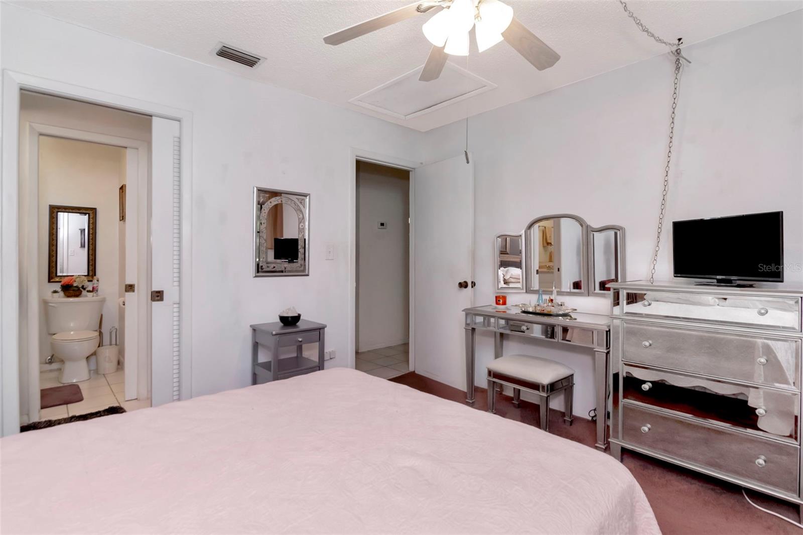 EAST LAKE WOODLANDS CLUSTER HOMES - Residential