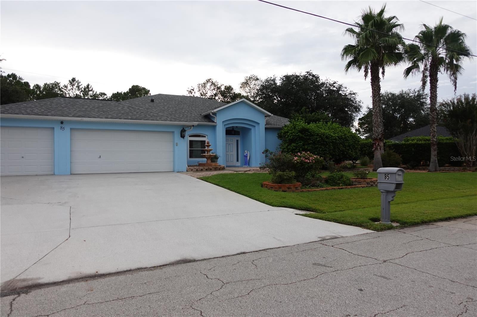 85 LANCELOT DRIVE