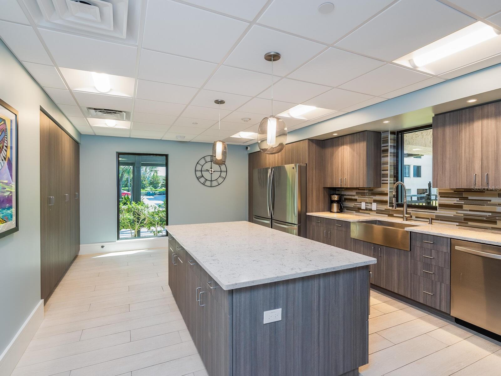 SEAPLACE I - Residential