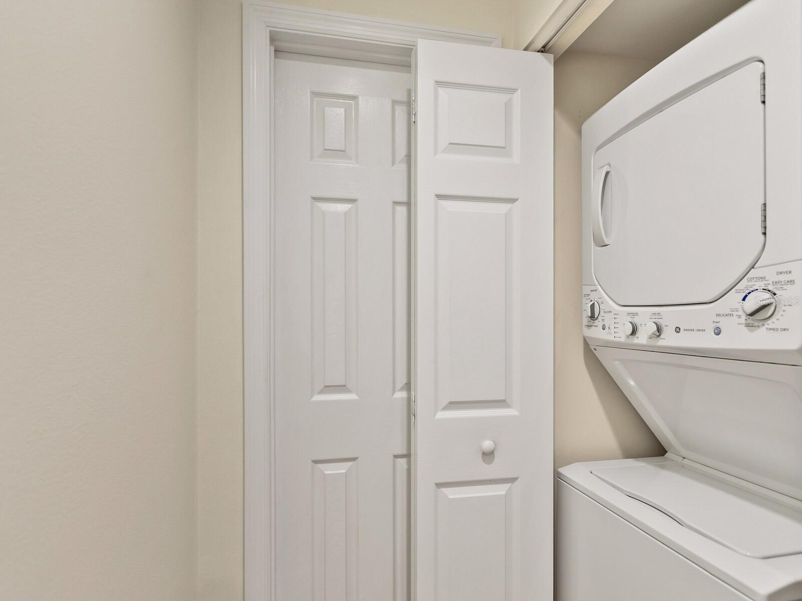 SEAPLACE I - Residential