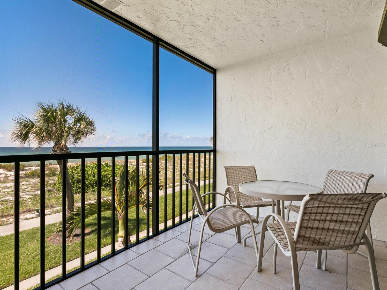 SEAPLACE I - Residential