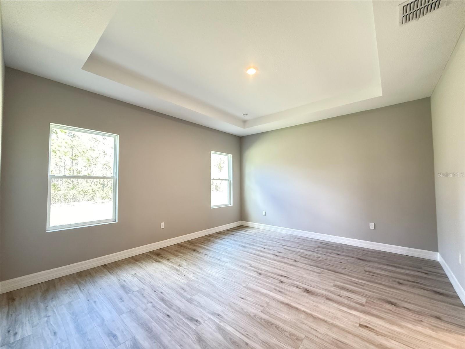 MARION OAKS UN 10 - Residential Lease
