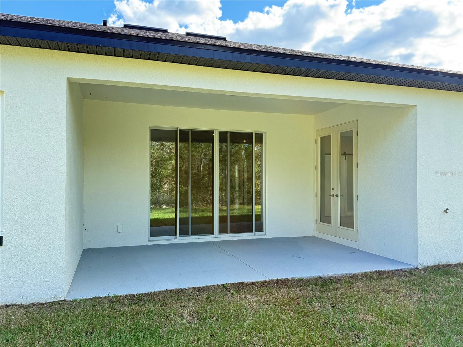MARION OAKS UN 10 - Residential Lease