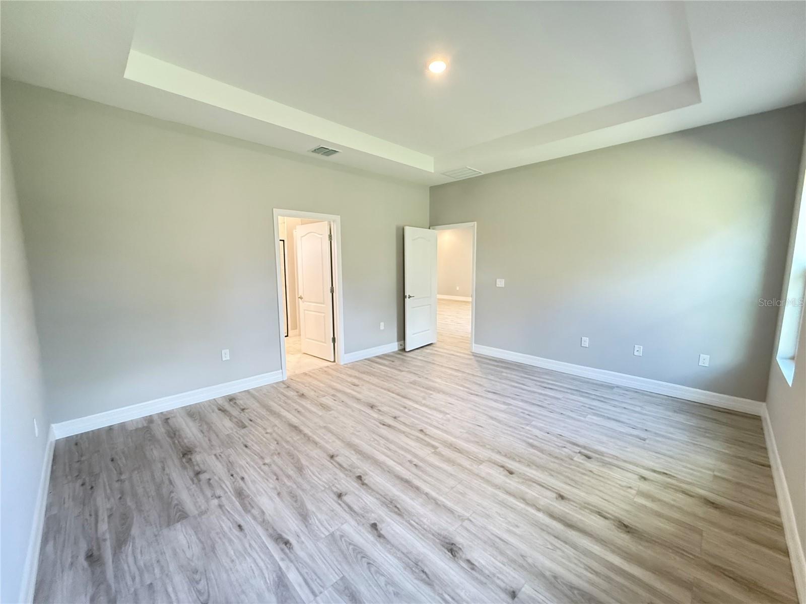 MARION OAKS UN 10 - Residential Lease