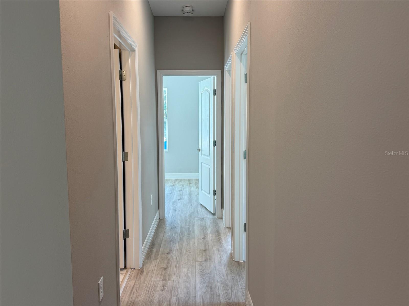 MARION OAKS UN 10 - Residential Lease