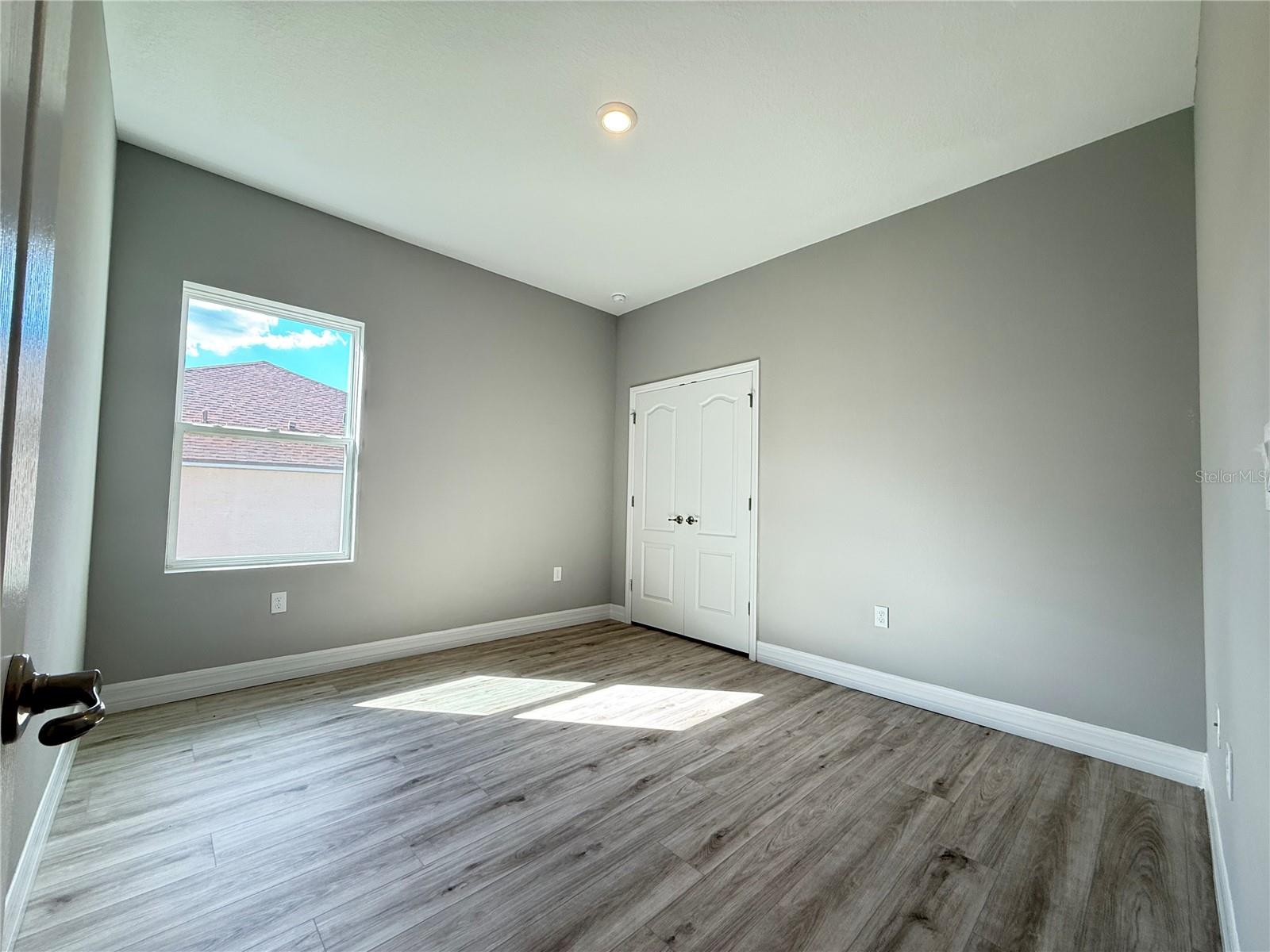 MARION OAKS UN 10 - Residential Lease