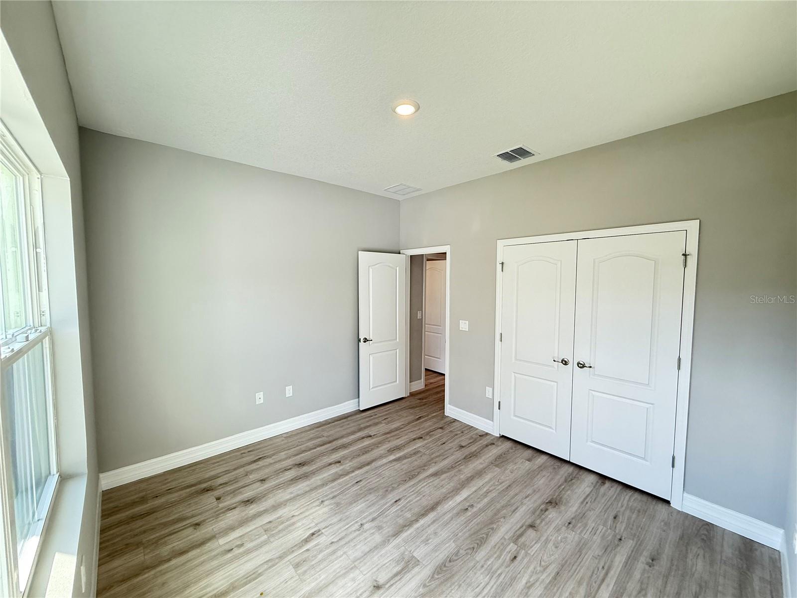 MARION OAKS UN 10 - Residential Lease