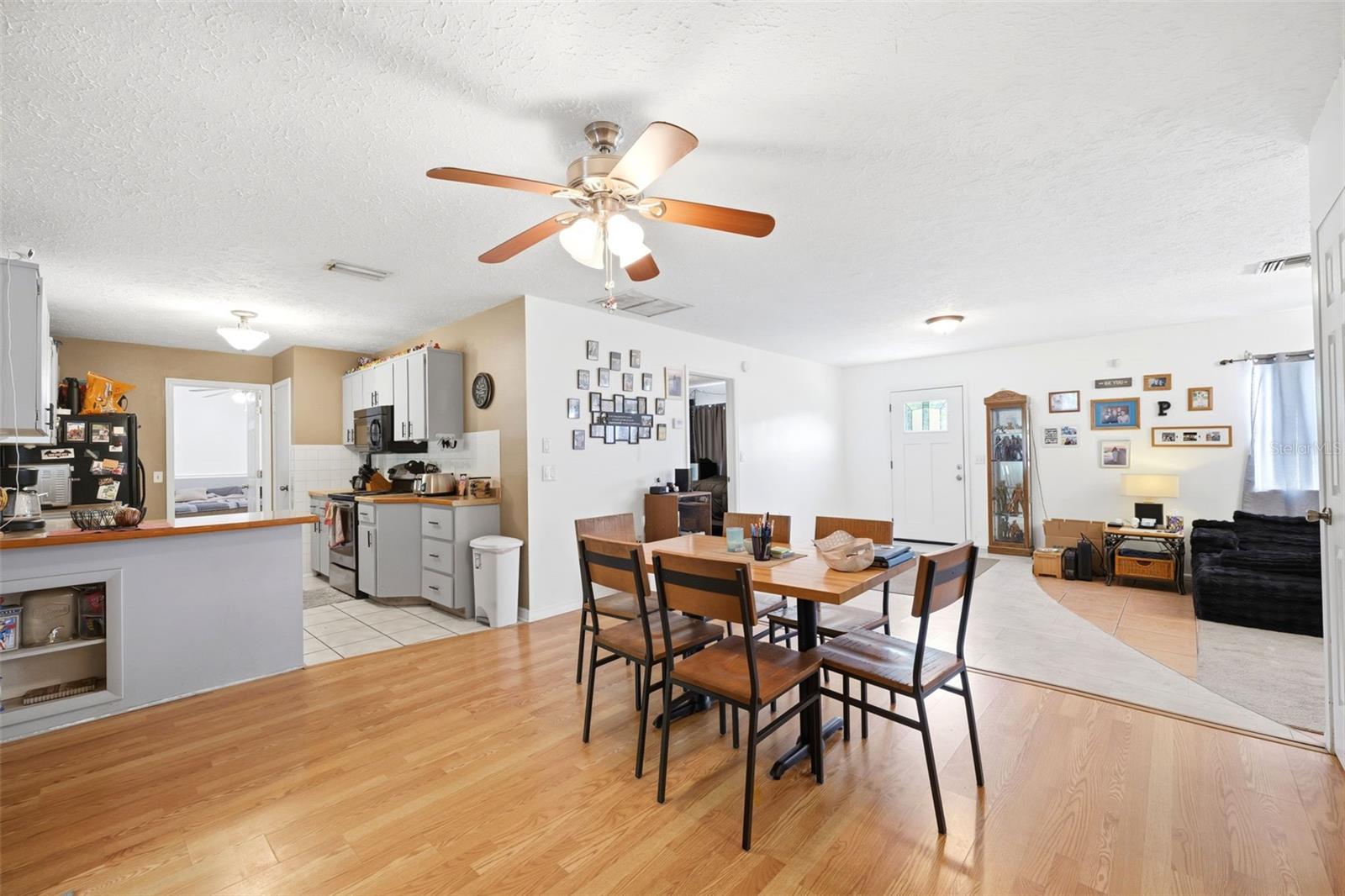 SPRING HILL - Residential