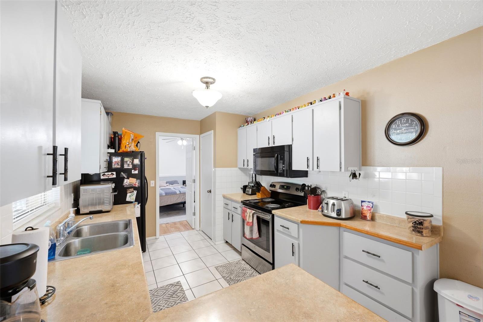 SPRING HILL - Residential