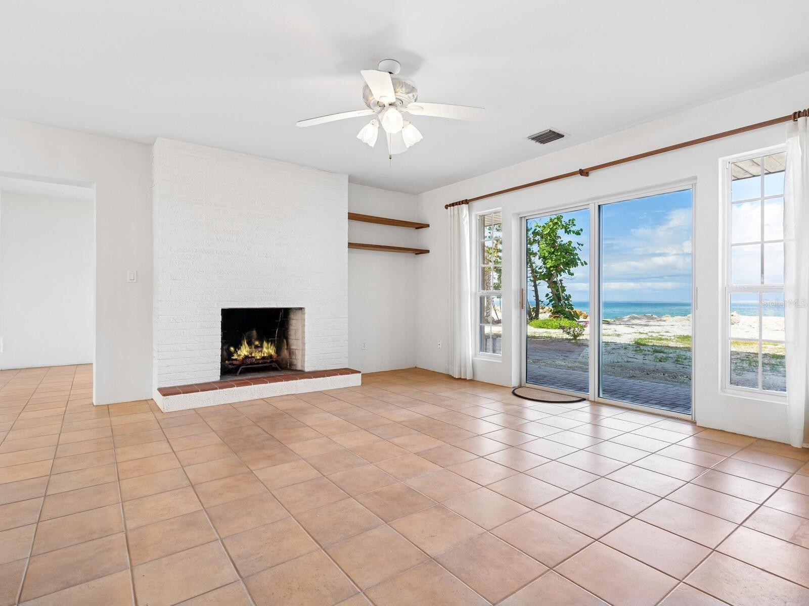 CASEY KEY - Residential