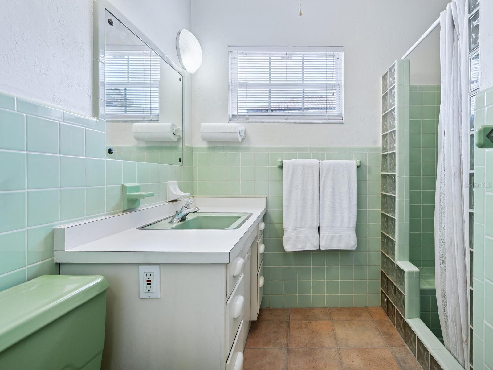 CASEY KEY - Residential