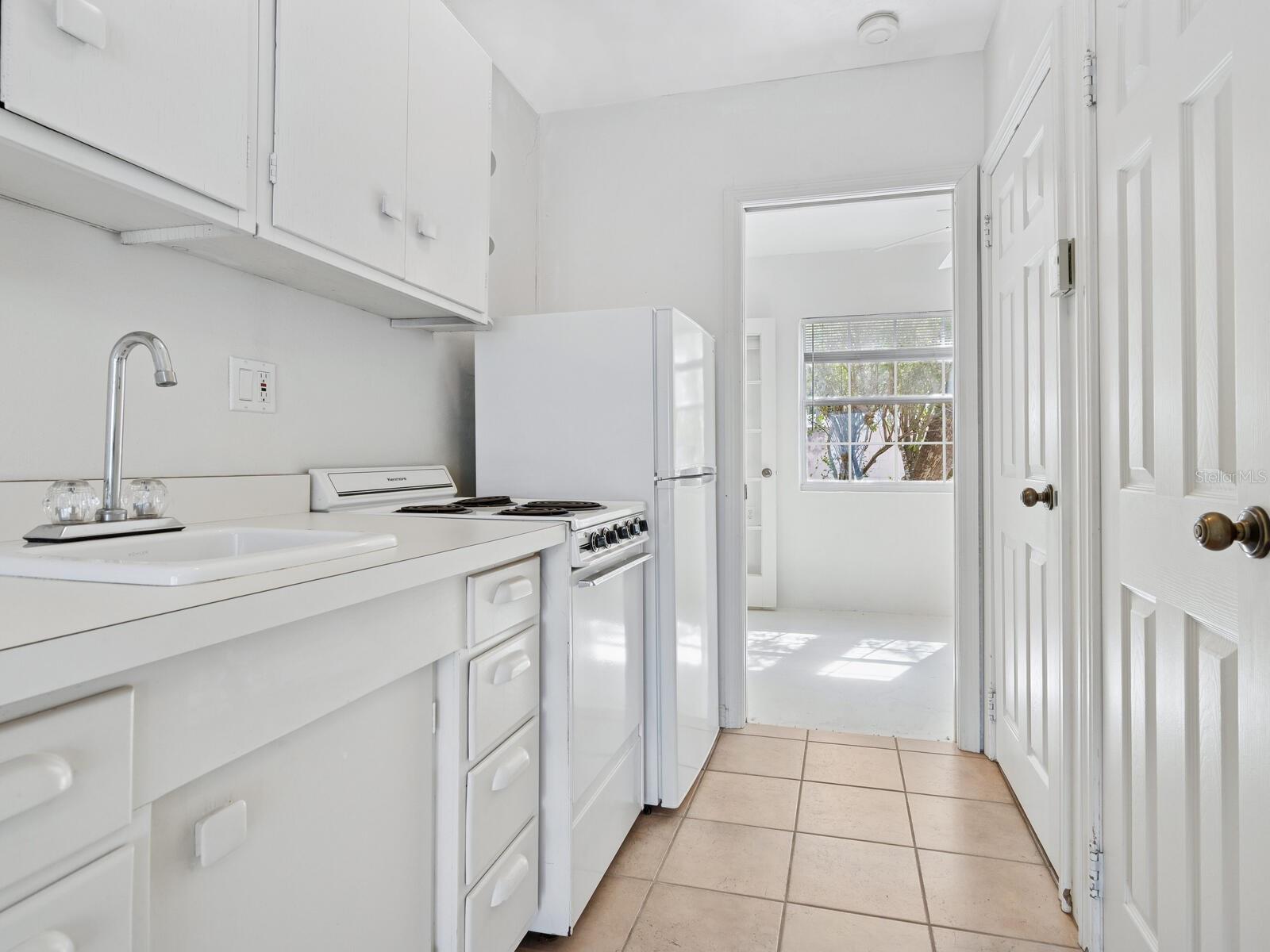 CASEY KEY - Residential