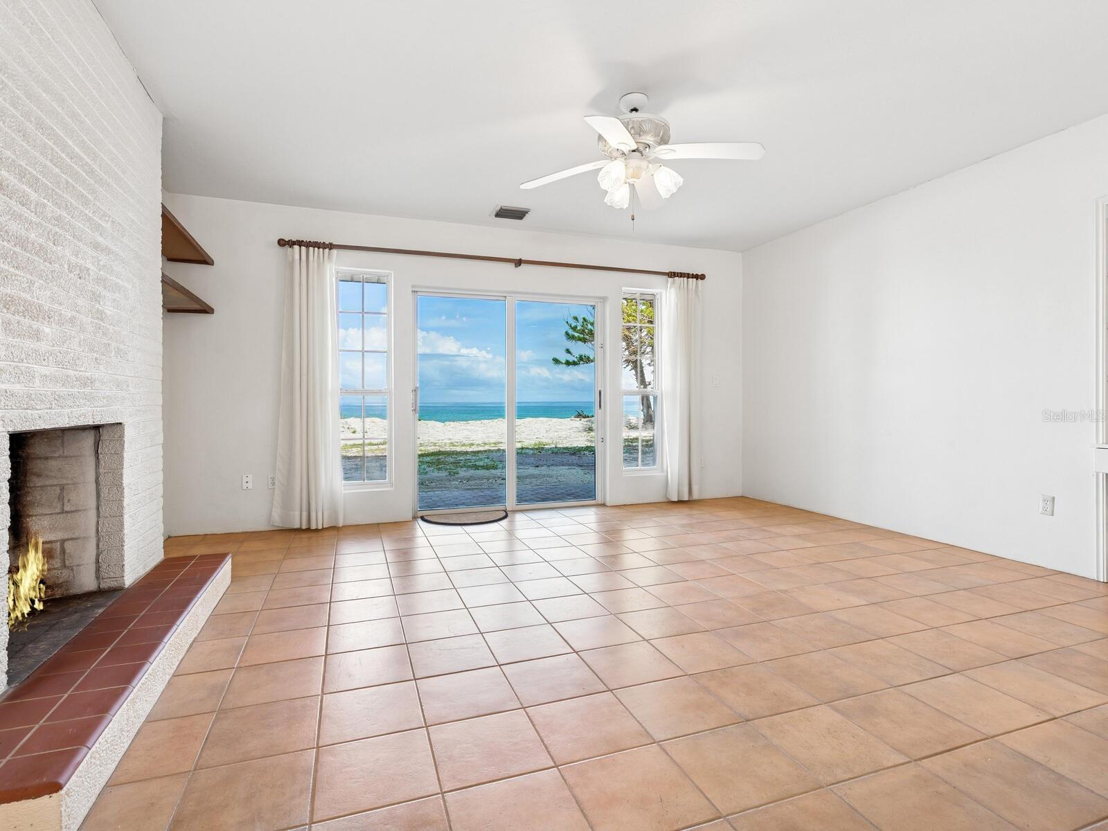 CASEY KEY - Residential