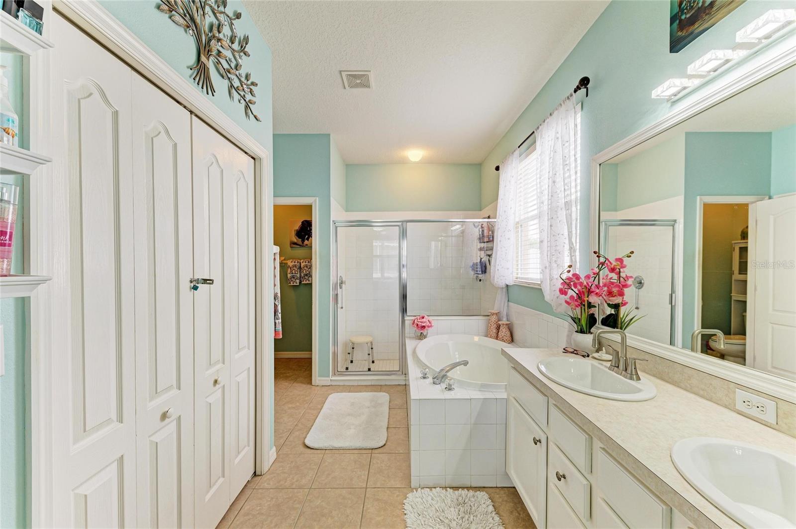 HIGHLAND RIDGE - Residential