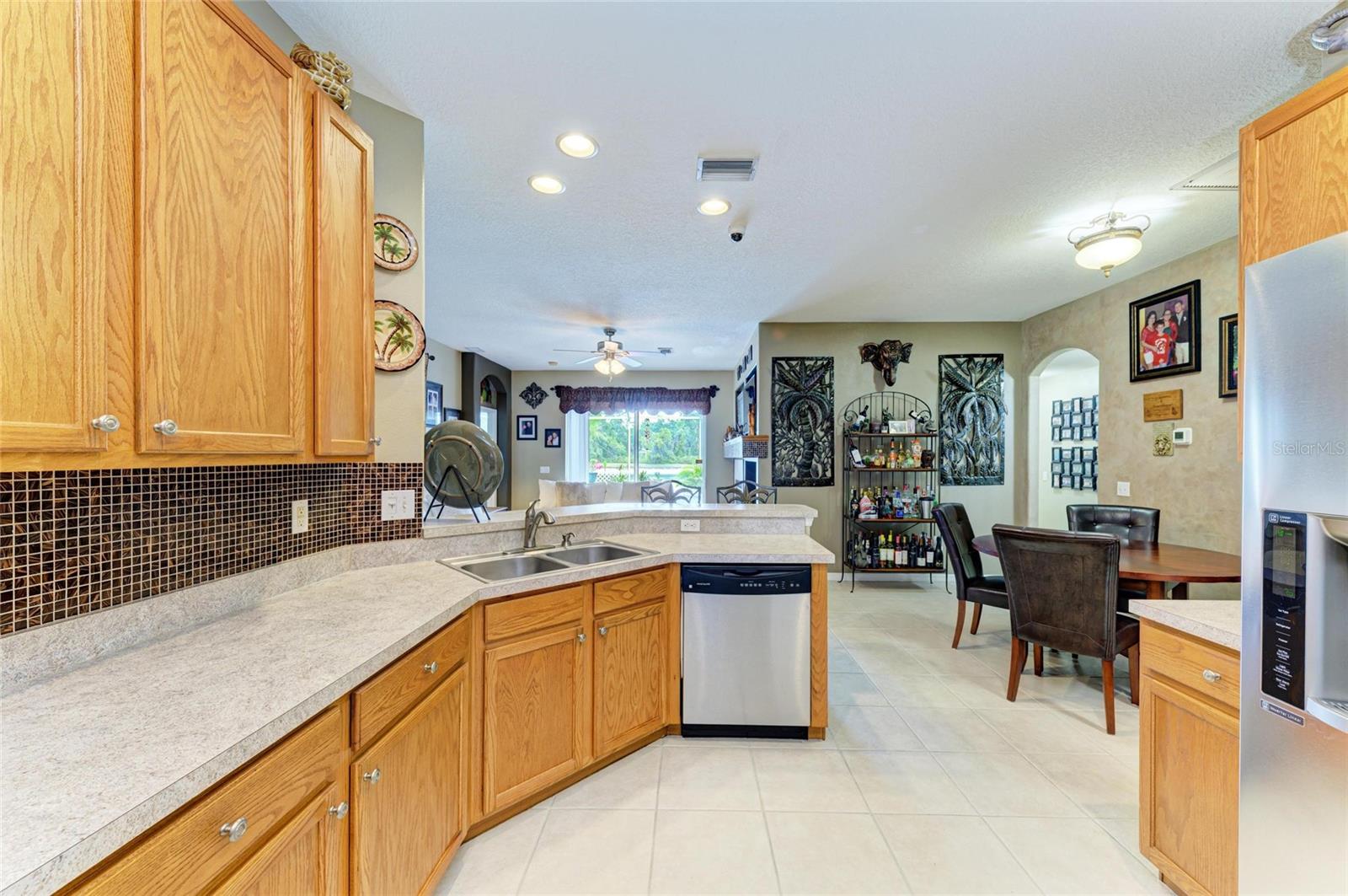 HIGHLAND RIDGE - Residential