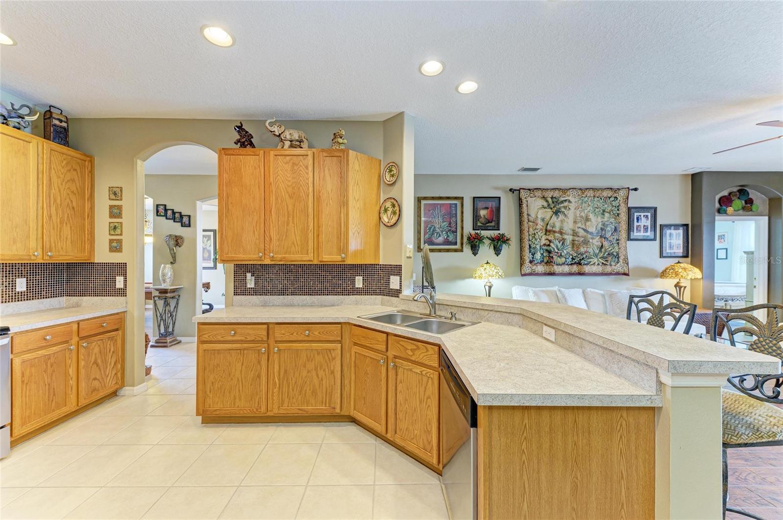 HIGHLAND RIDGE - Residential