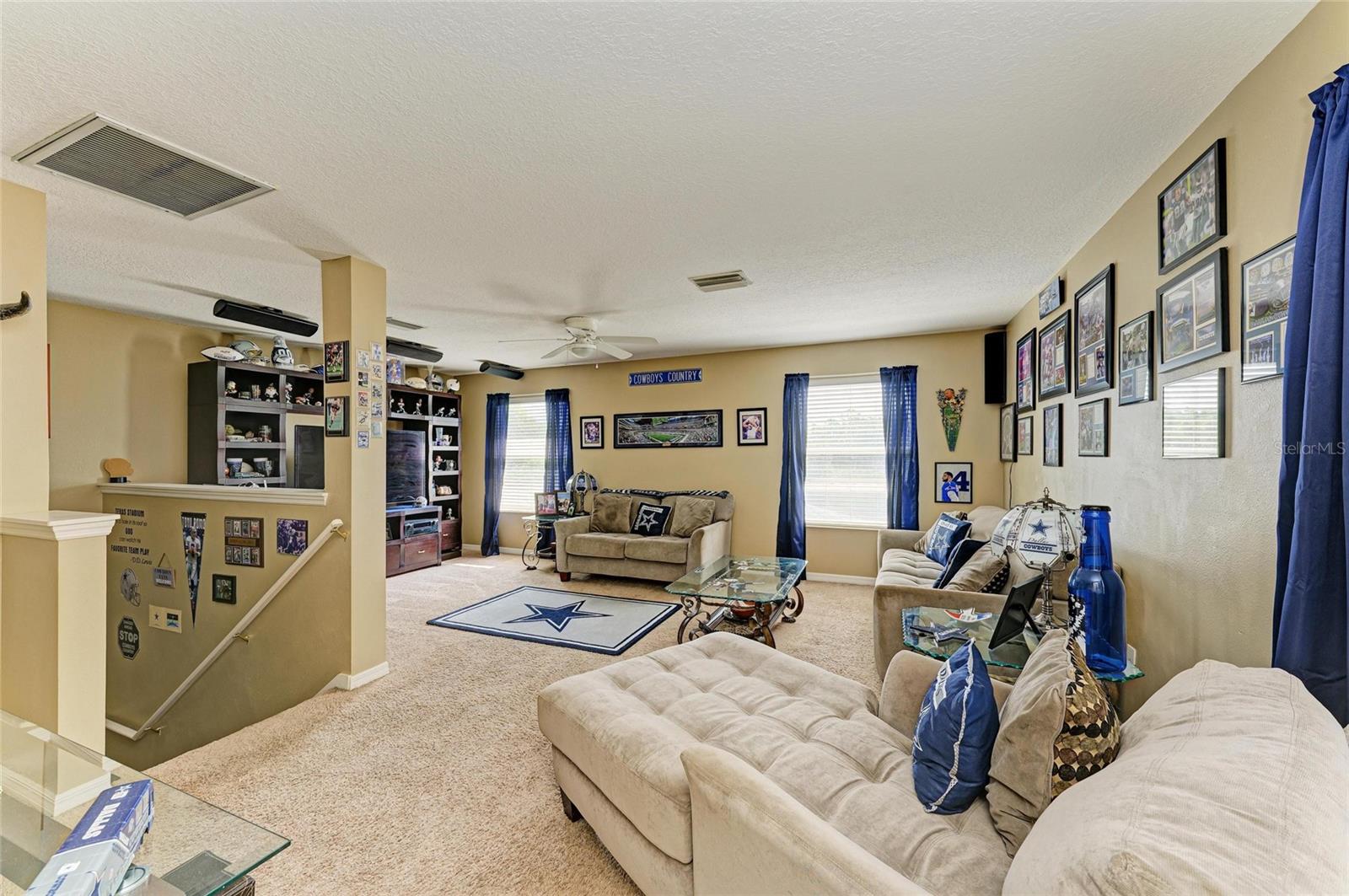 HIGHLAND RIDGE - Residential