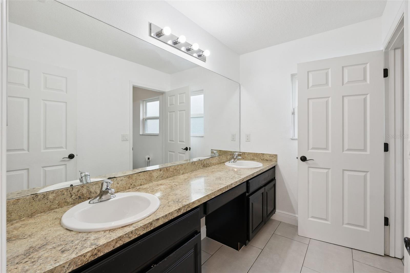 WOODLAND LAKES 02B - Residential