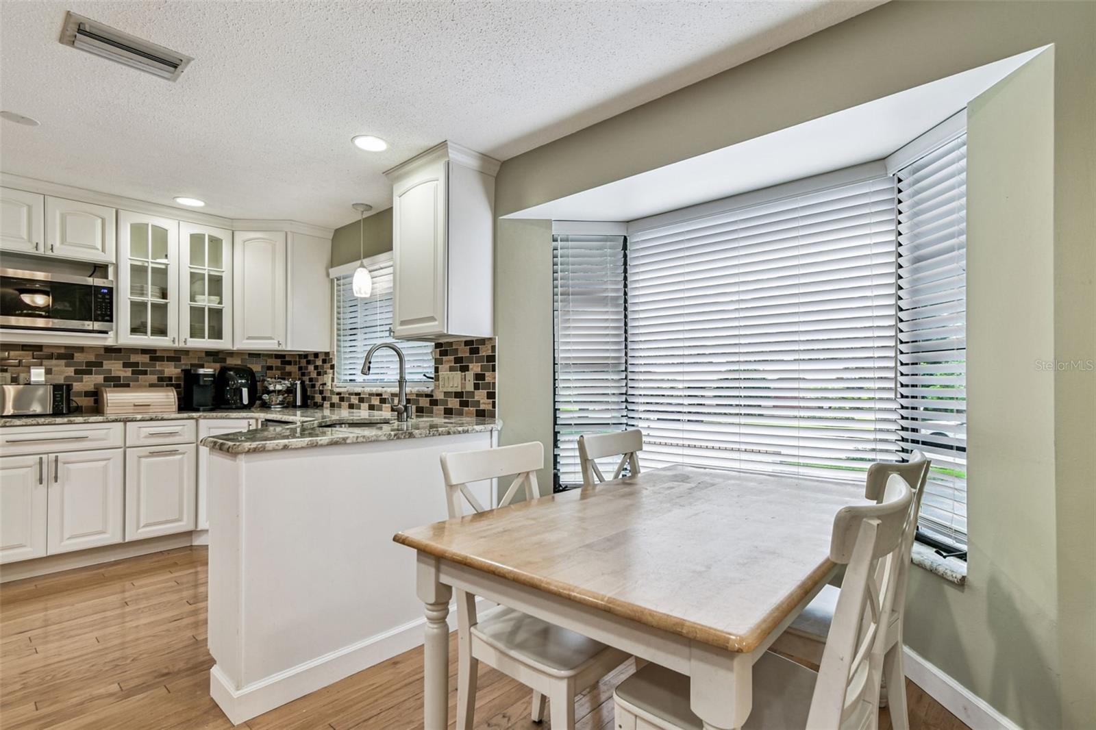 WESTLAKE VILLAGE - Residential