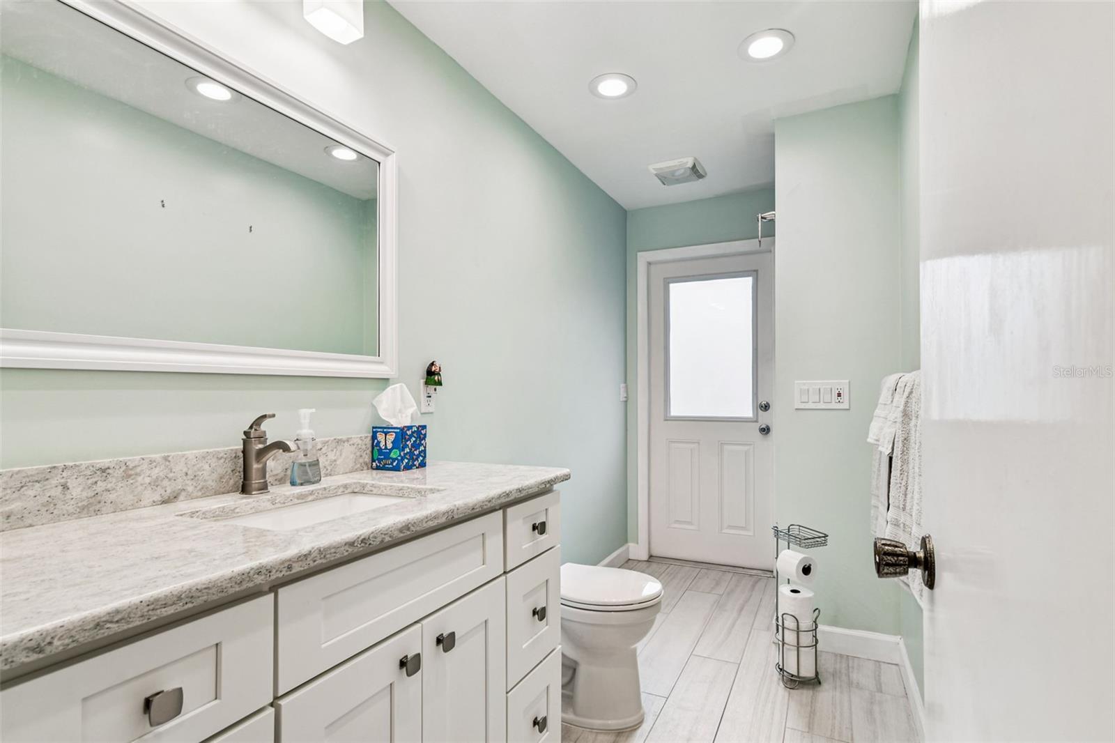 WESTLAKE VILLAGE - Residential