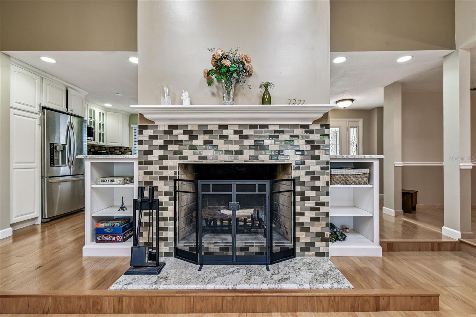 WESTLAKE VILLAGE - Residential