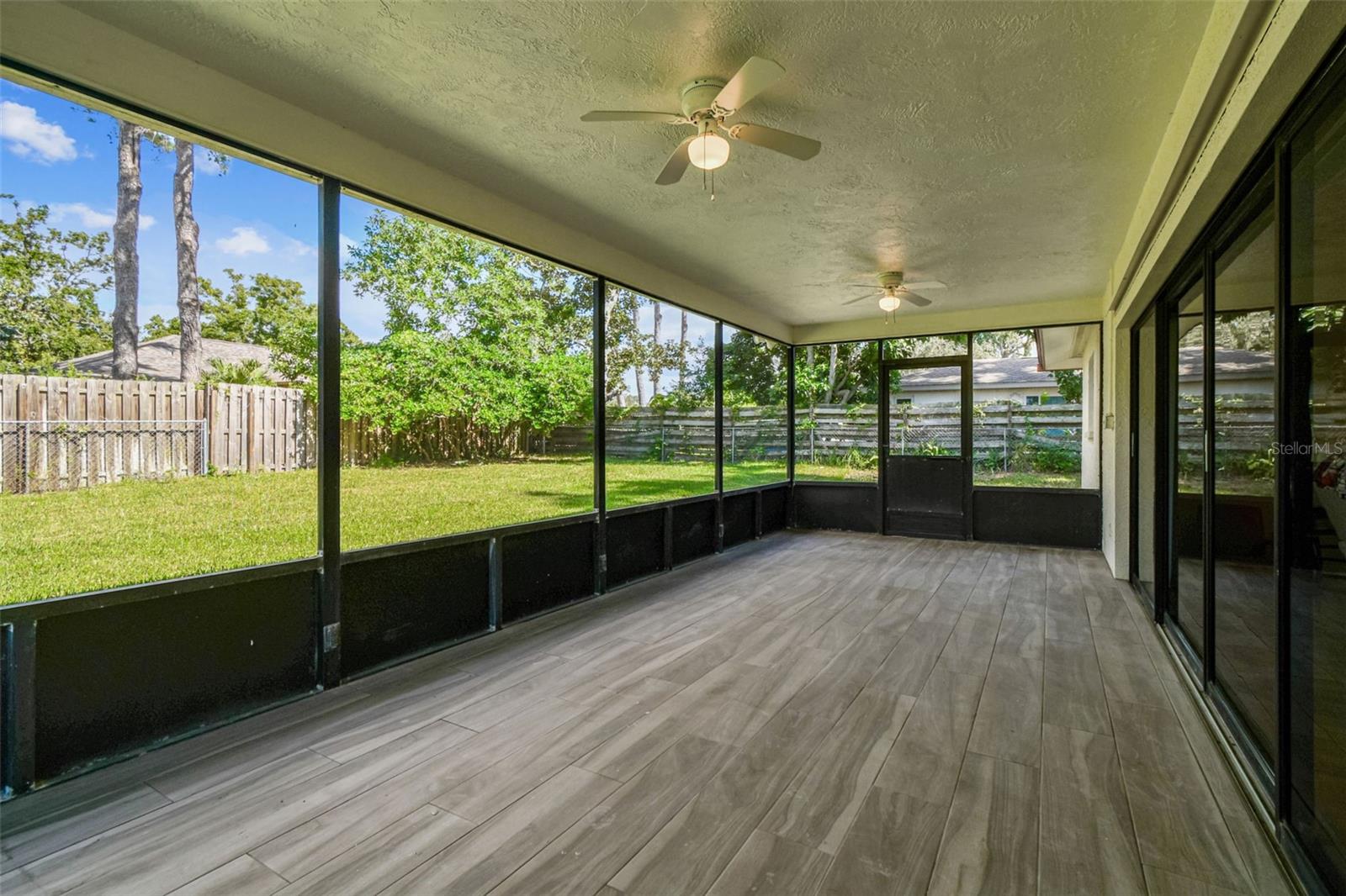 WESTLAKE VILLAGE - Residential