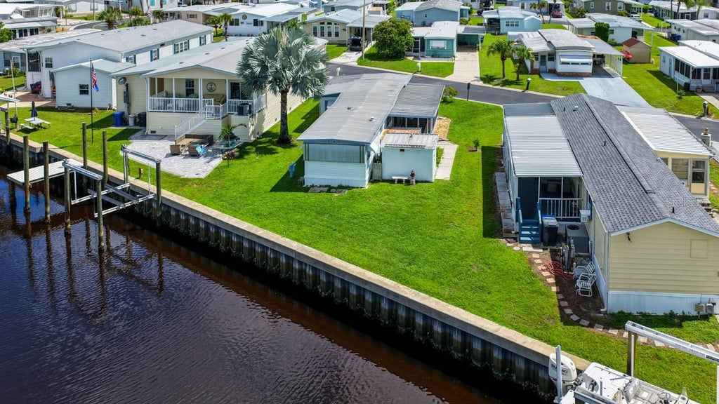 Photo of 116 W Saint Johns Way, Apollo Beach, FL 33572 (MLS # TB8544936)