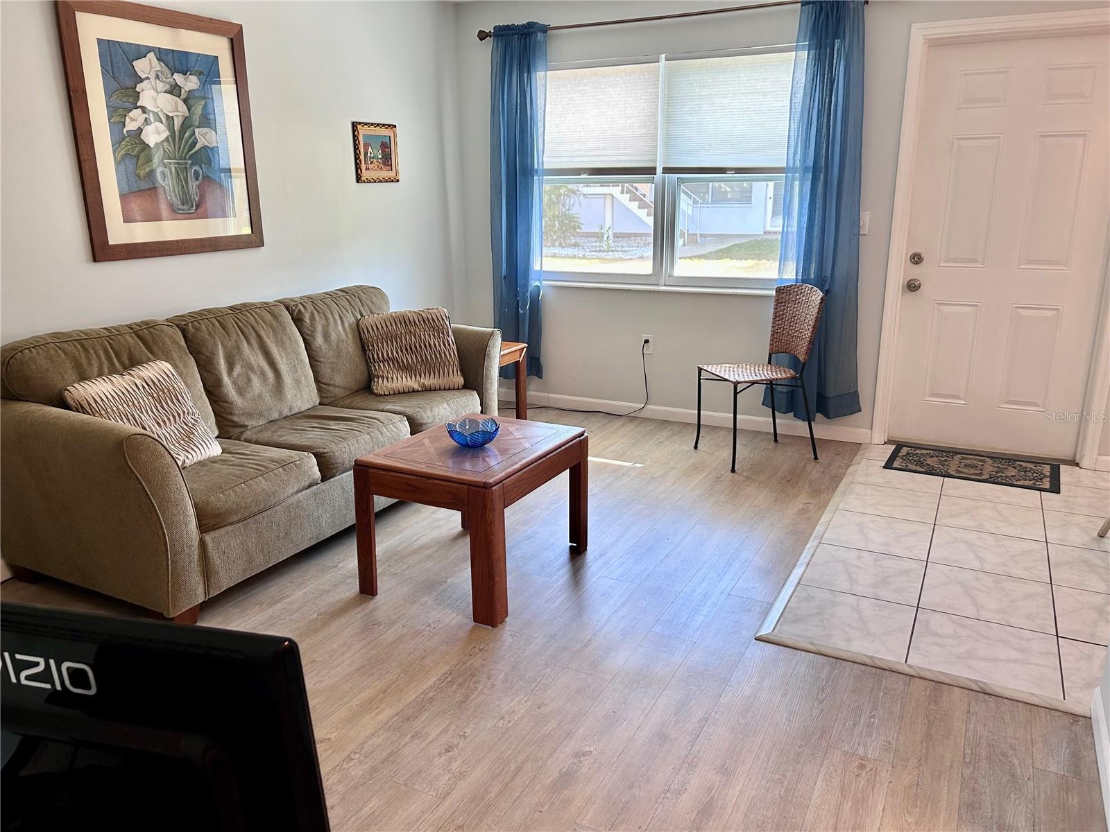 TOWN APTS CONDO - Residential