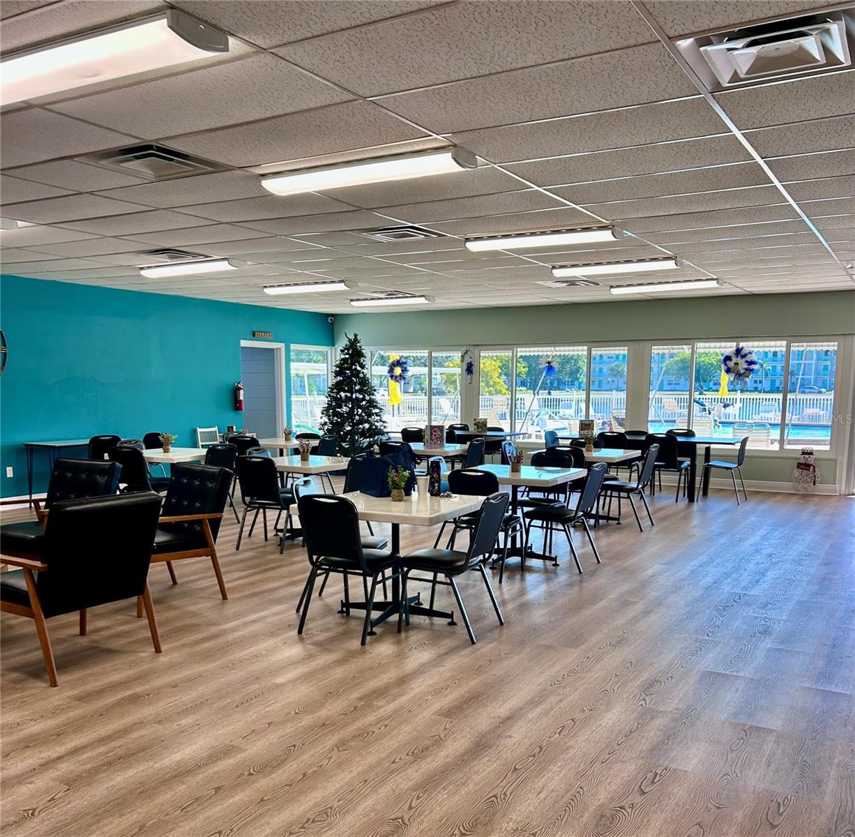 TOWN APTS CONDO - Residential