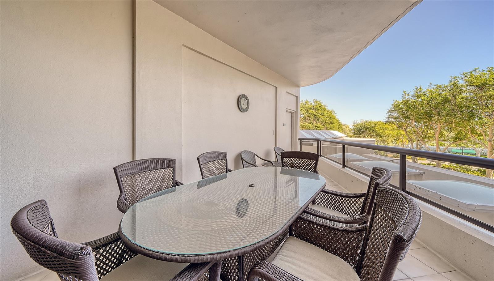 L AMBIANCE 1 - Residential