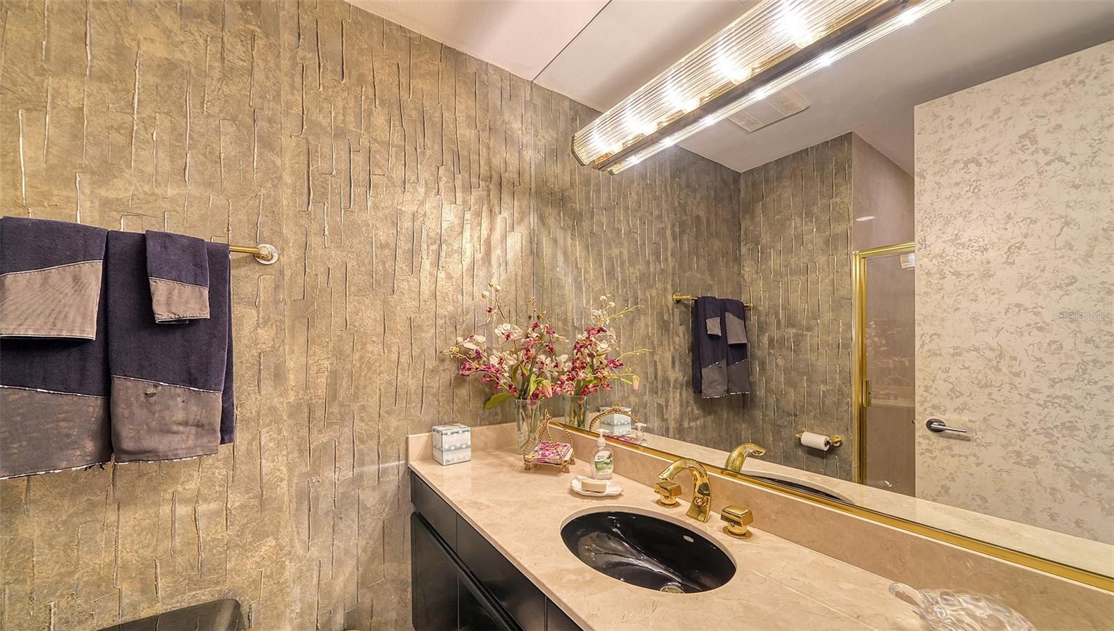 L AMBIANCE 1 - Residential