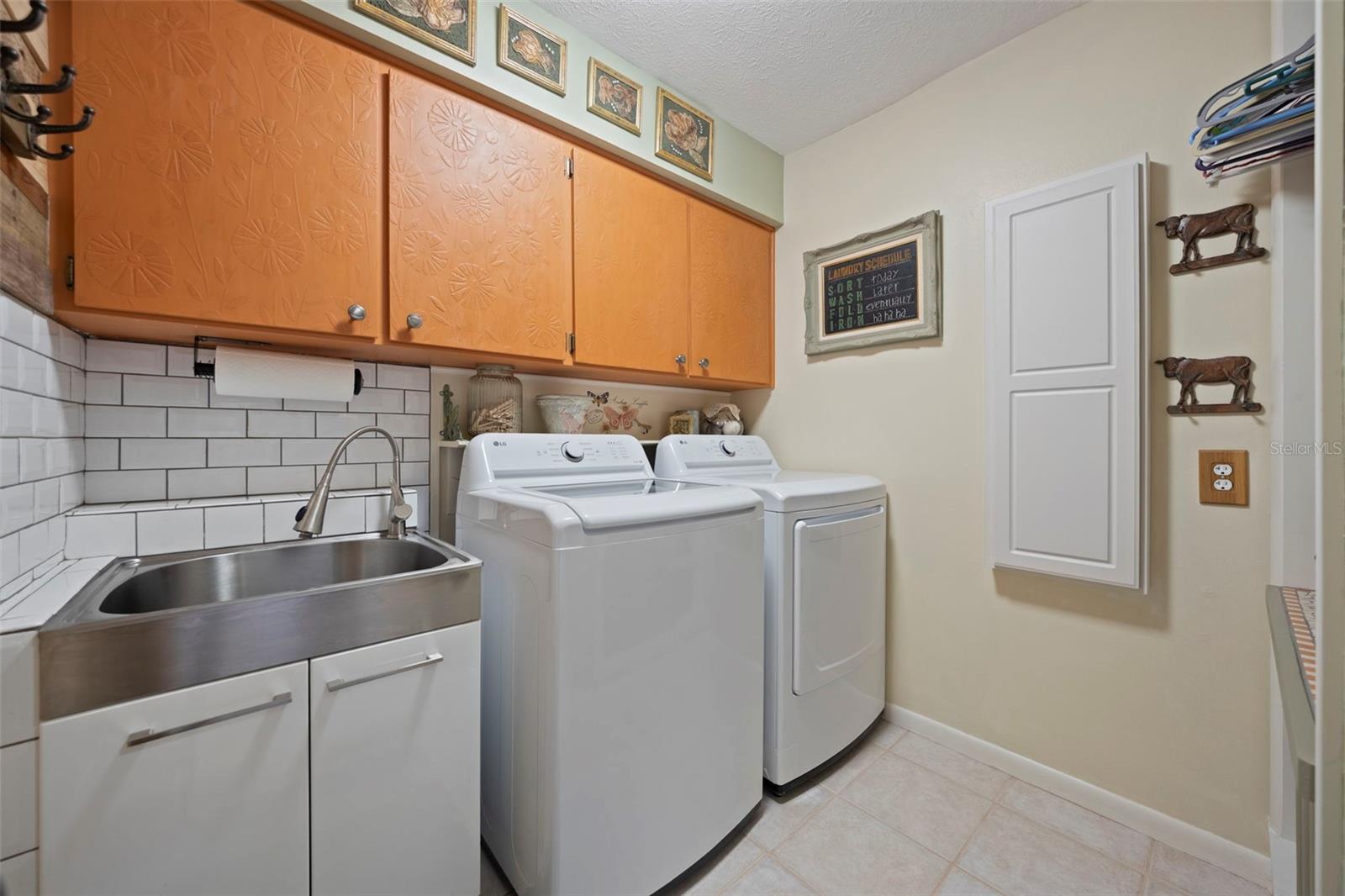 FAIRWAY VILLAGE - Residential