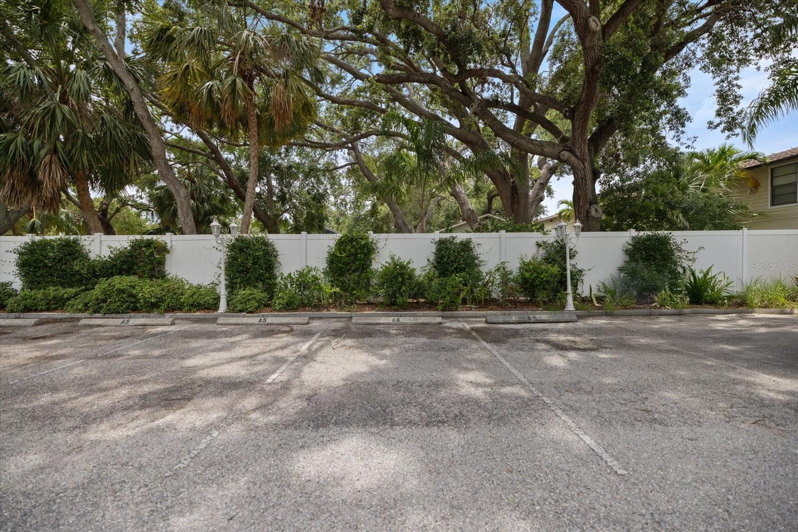 HIGHLAND PINES - Residential Lease