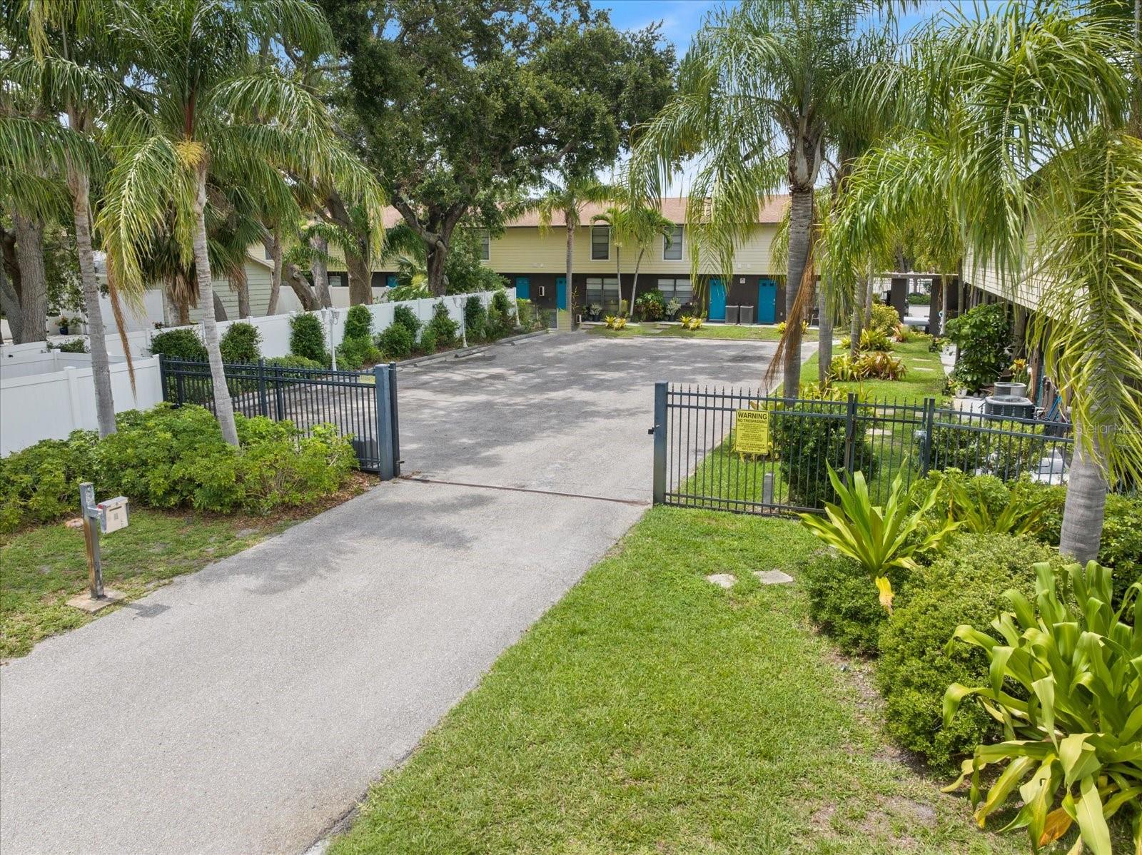HIGHLAND PINES - Residential Lease