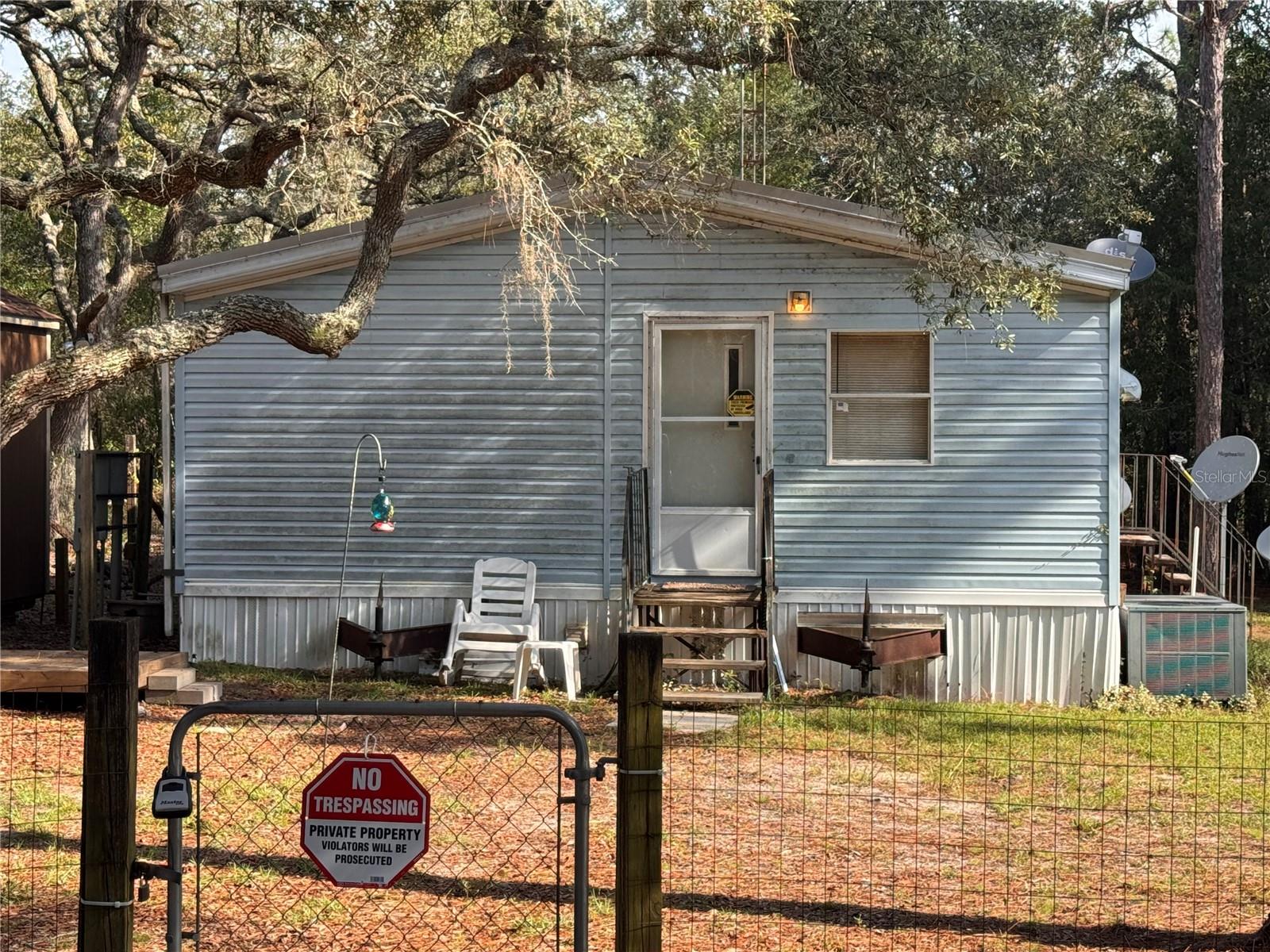 LAKE TROPICANA RANCHETTES - Residential