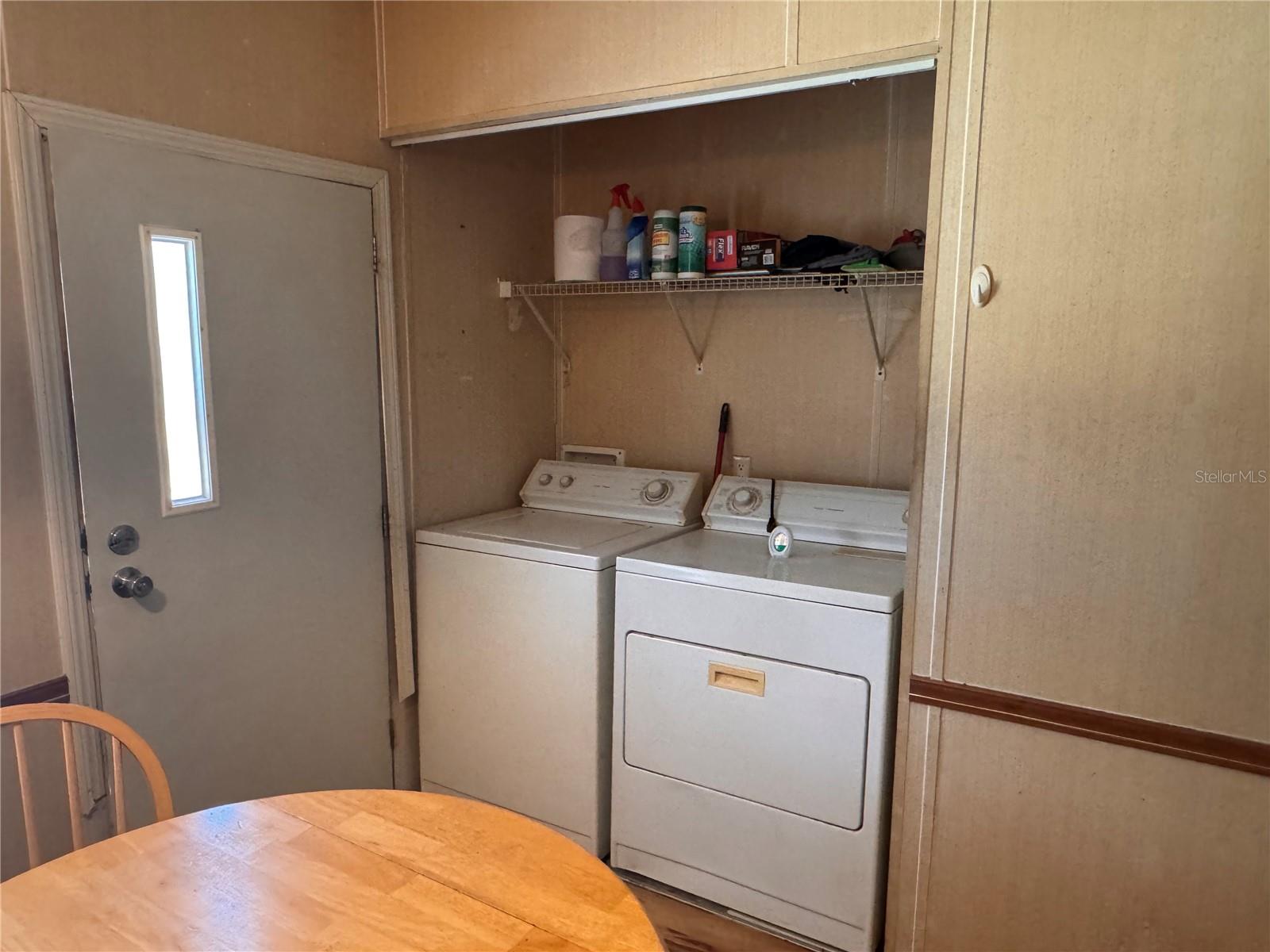 LAKE TROPICANA RANCHETTES - Residential