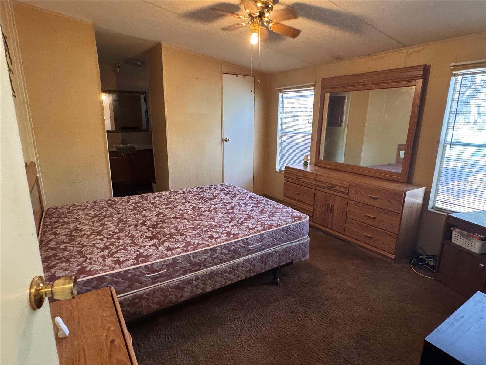 LAKE TROPICANA RANCHETTES - Residential