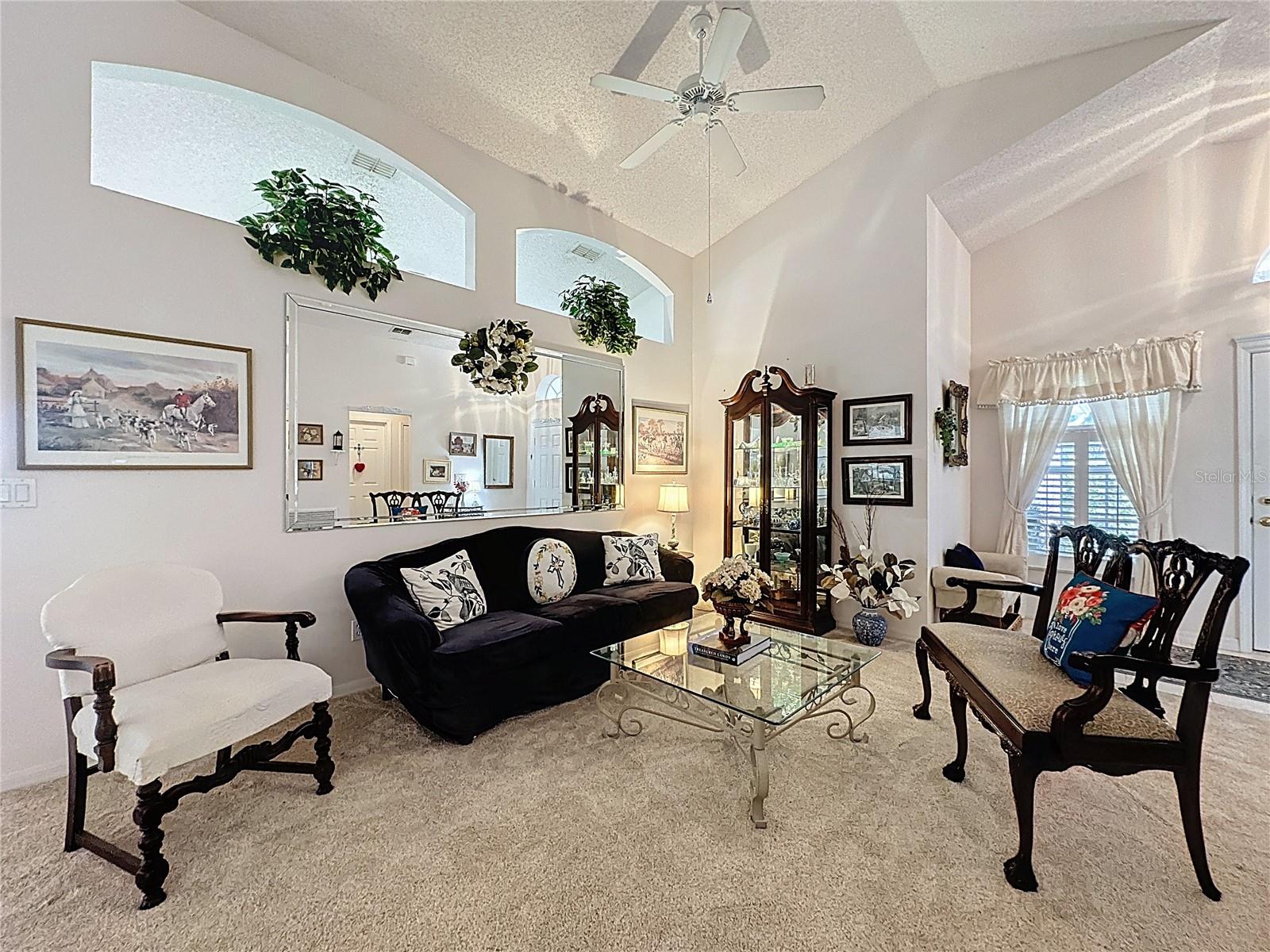 KINGS RIDGE - Residential