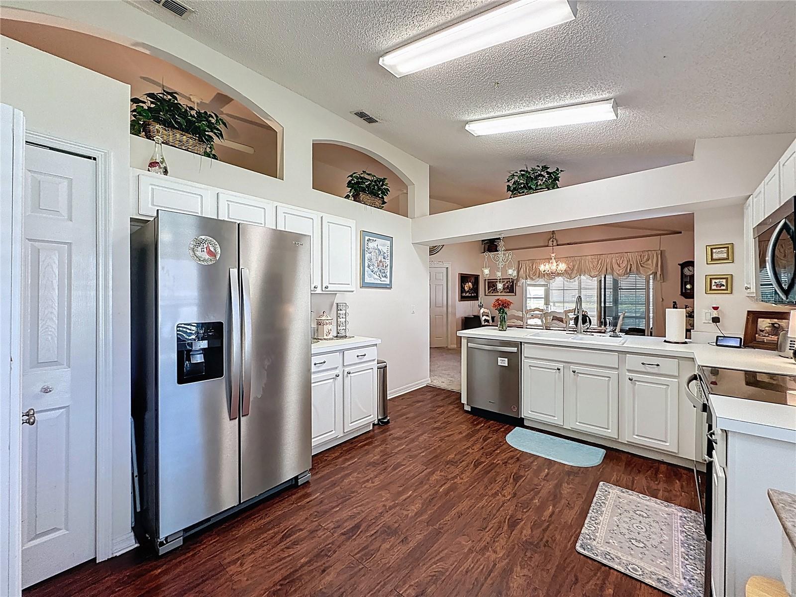 KINGS RIDGE - Residential
