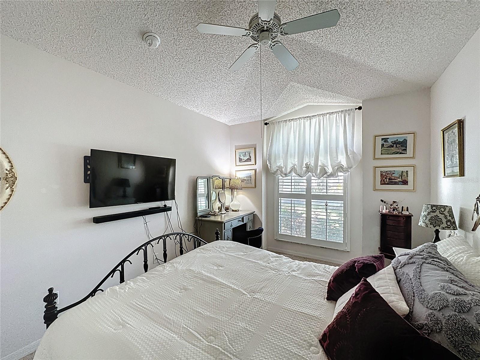 KINGS RIDGE - Residential