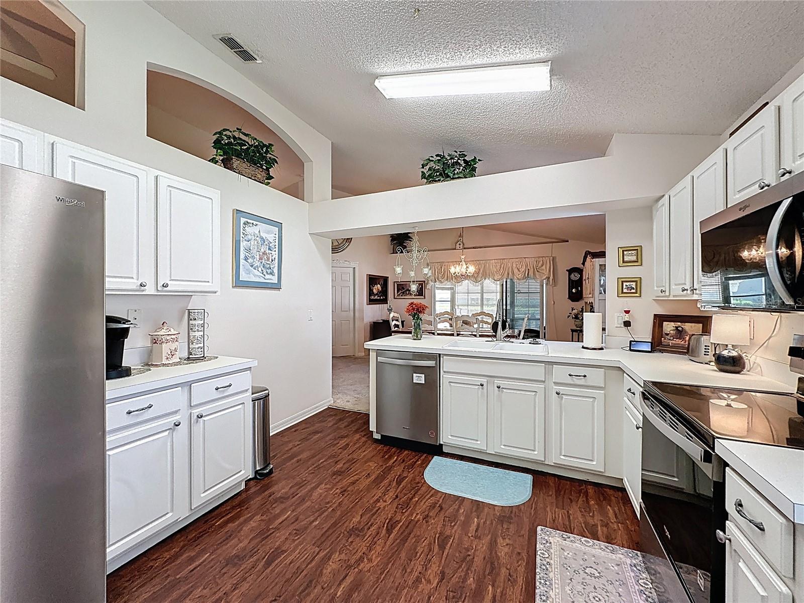 KINGS RIDGE - Residential