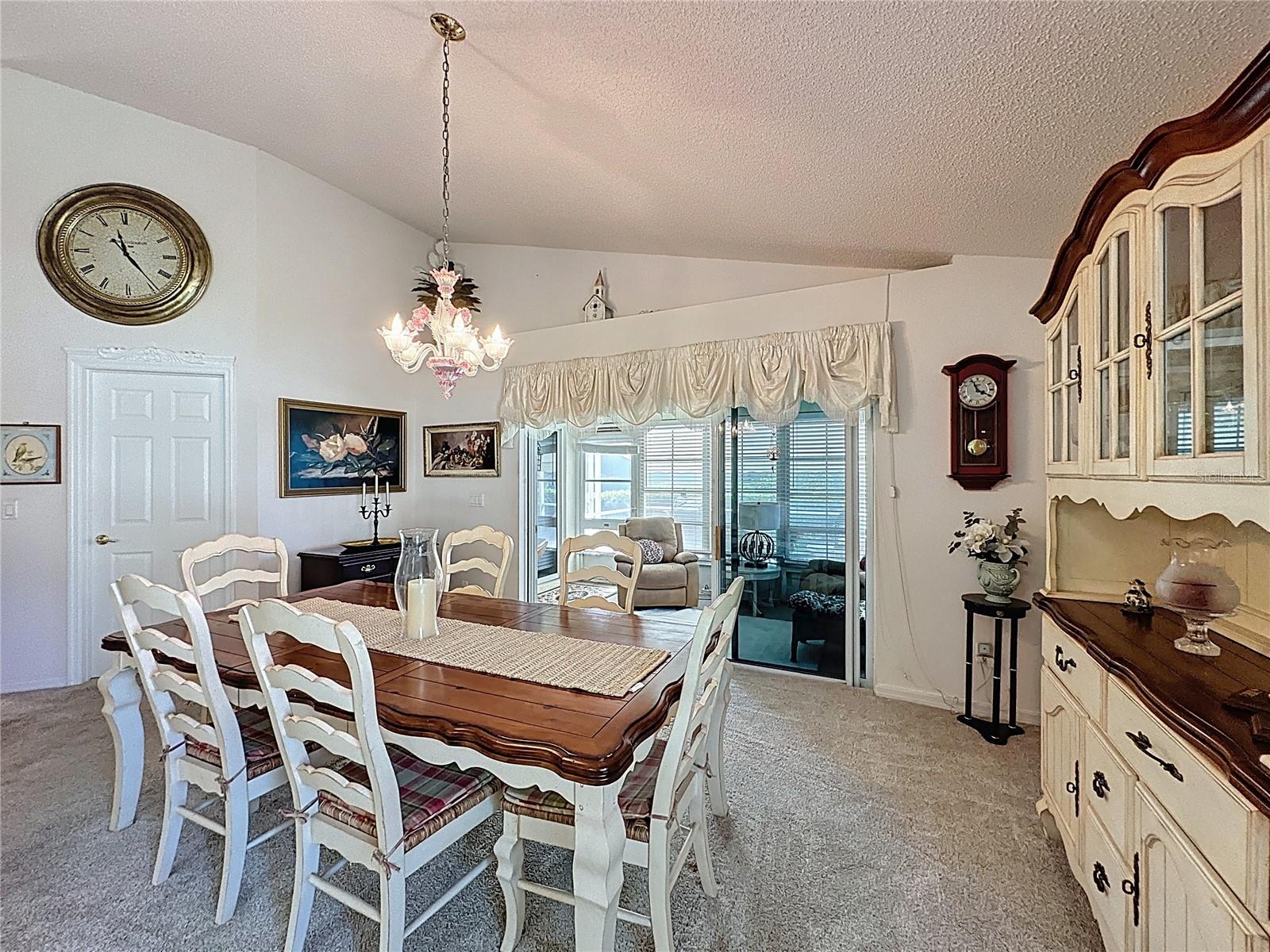 KINGS RIDGE - Residential