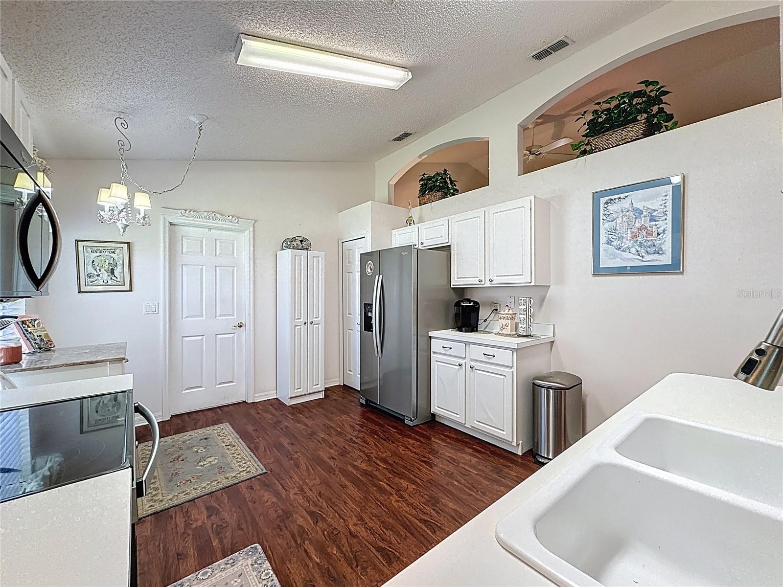 KINGS RIDGE - Residential