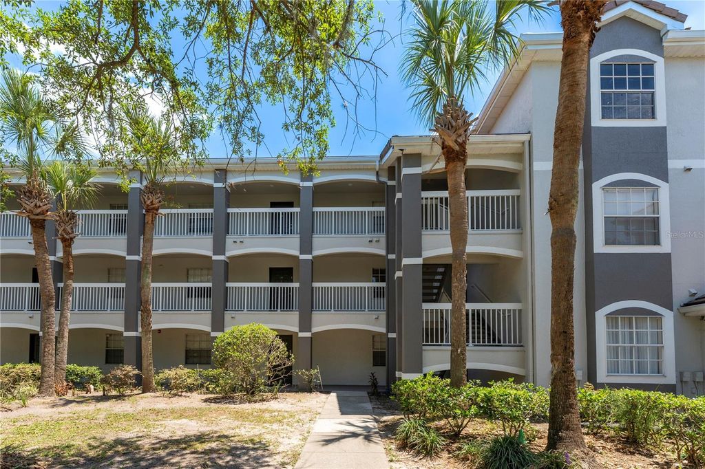 Photo of 14013 Fairway Island Drive #426, Orlando, FL 32837 (MLS # O6408848)
