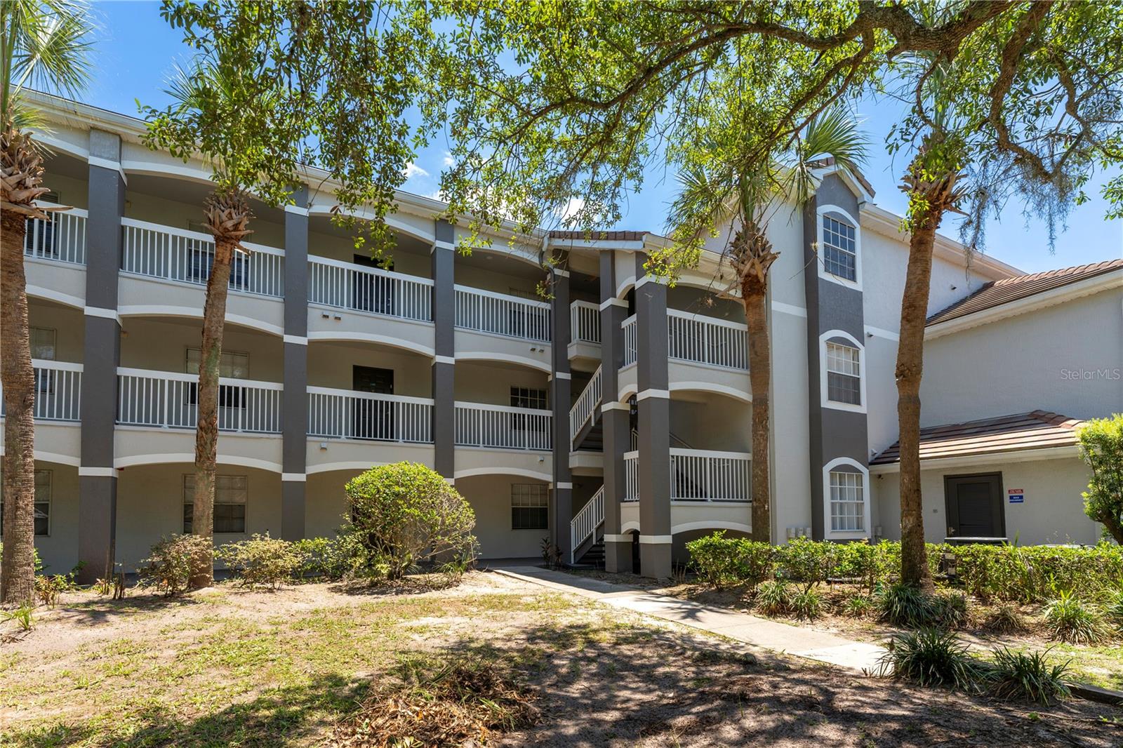 AUDUBON VILLAS/HUNTERS CRK - Residential